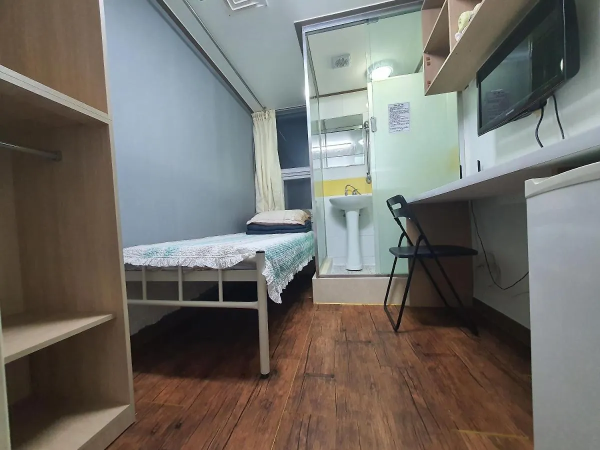 Apgujeong Home Seoul