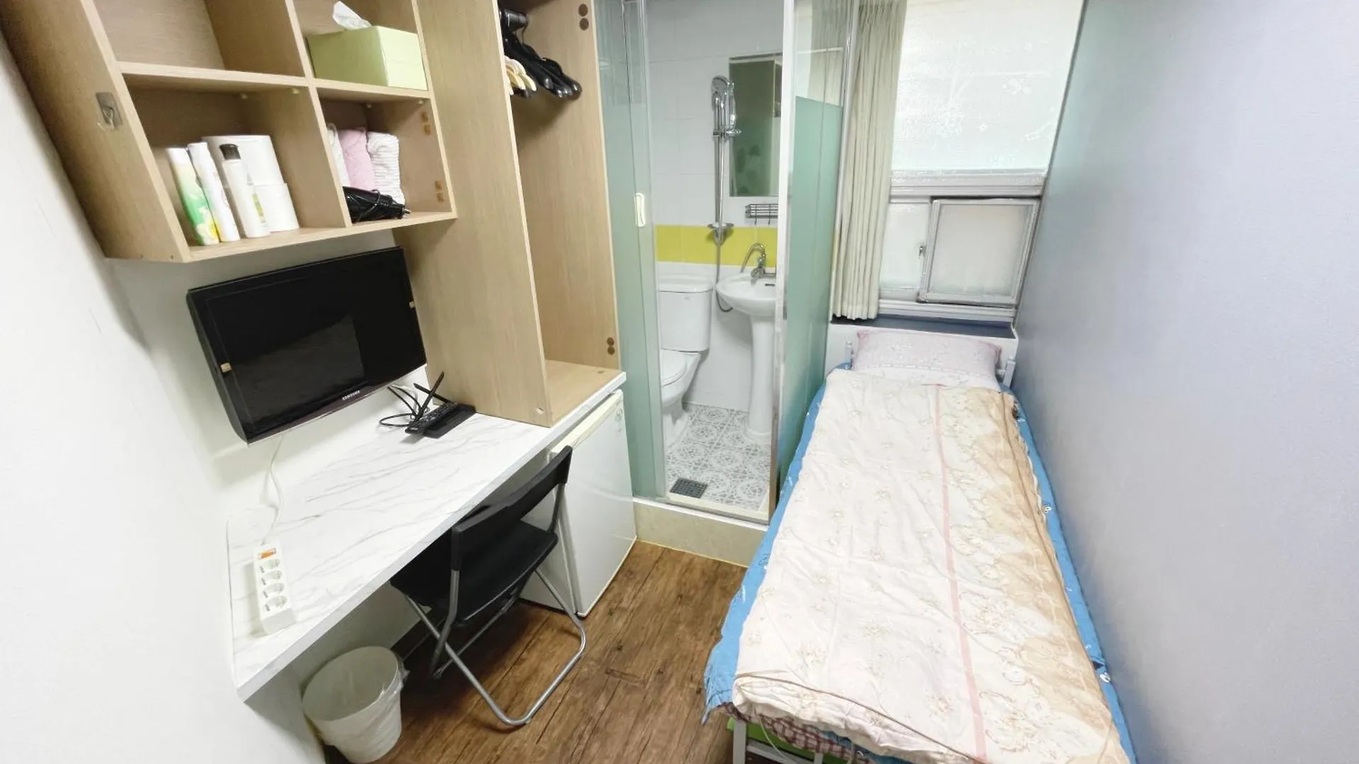 Apgujeong Home Seoul