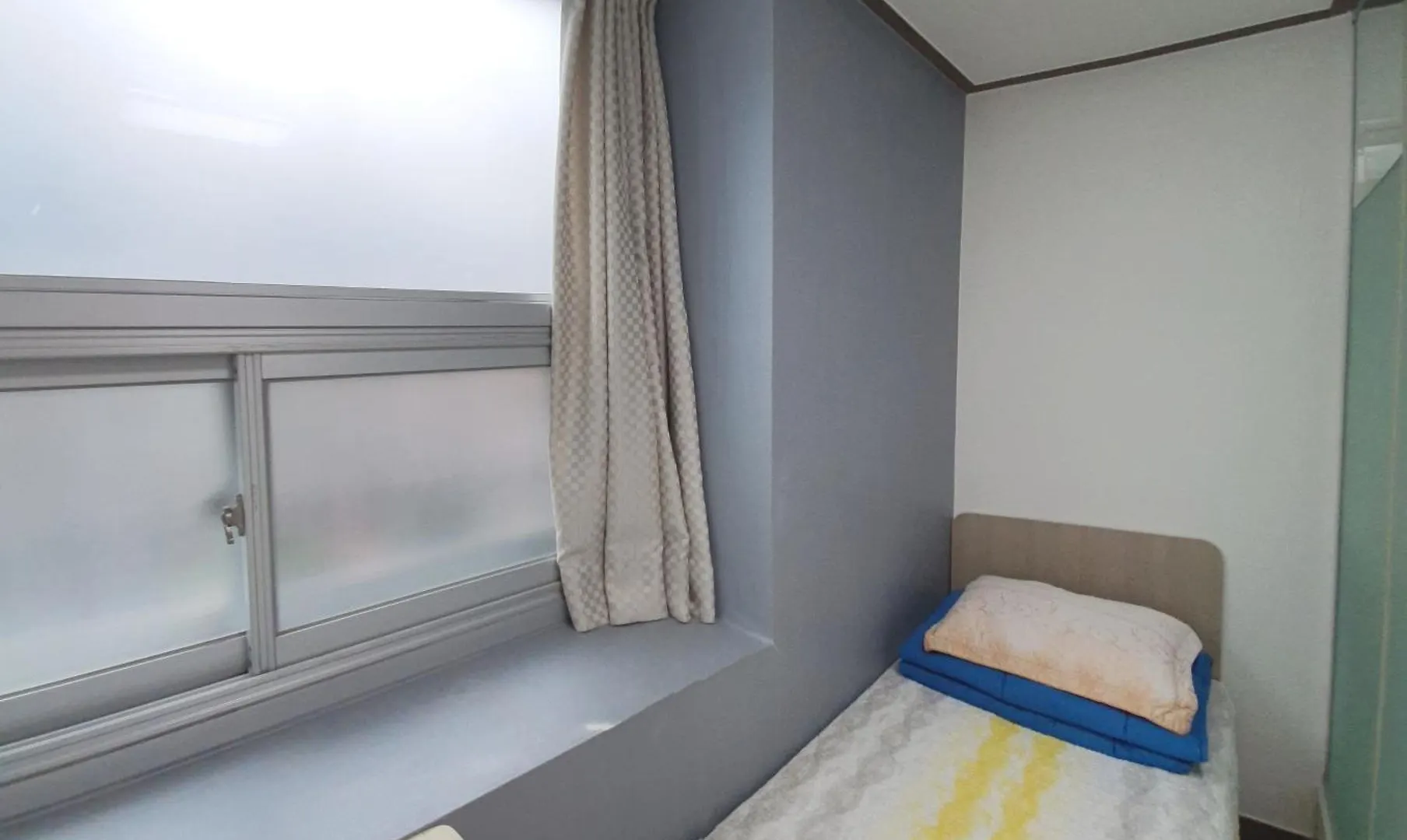 Apgujeong Home Seoul